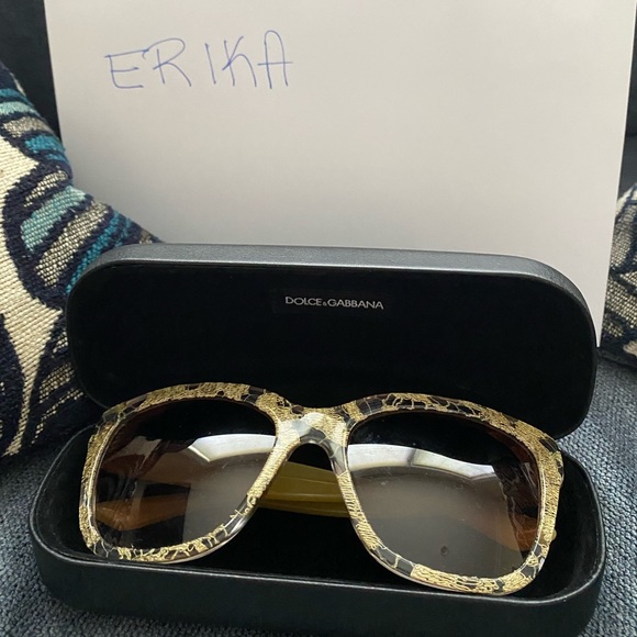 SOLD Dolce & Gabbana Sunglasses - Picture 1 of 6